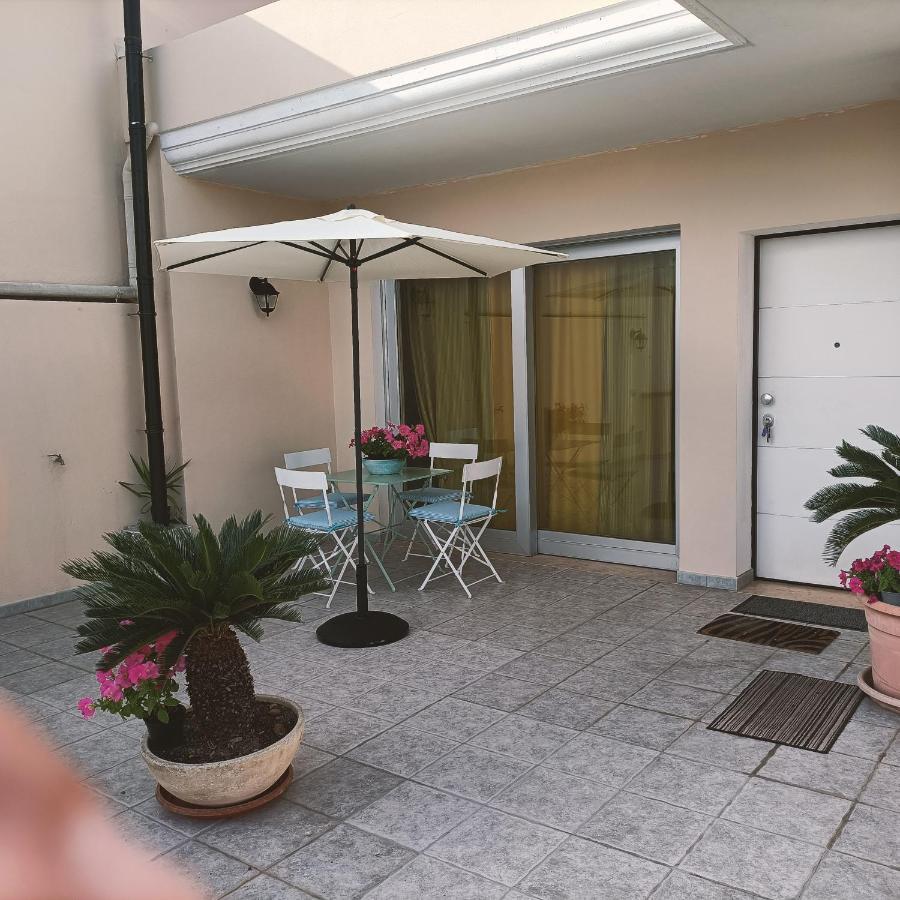 Sunny House Fourteen Assemini Esterno foto
